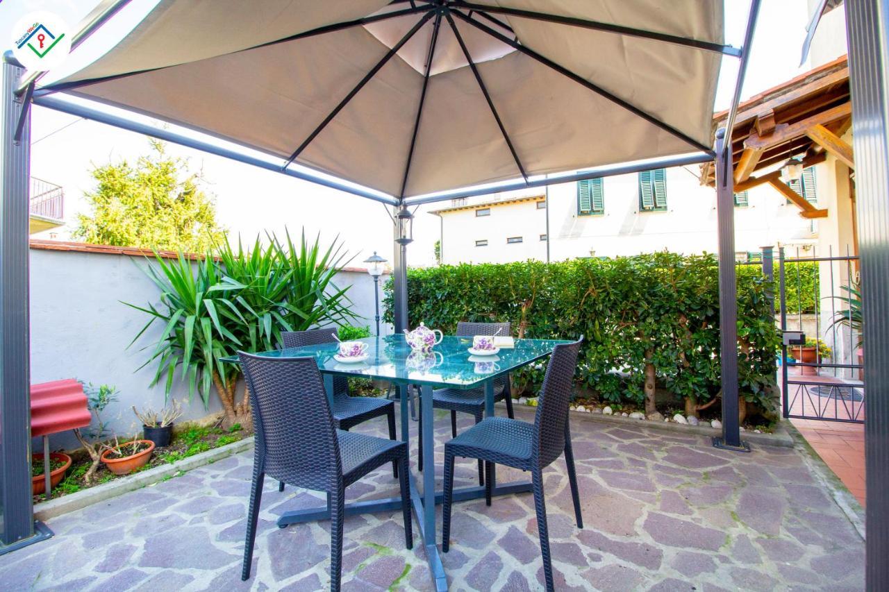 Lucca Mira Apartment Екстер'єр фото